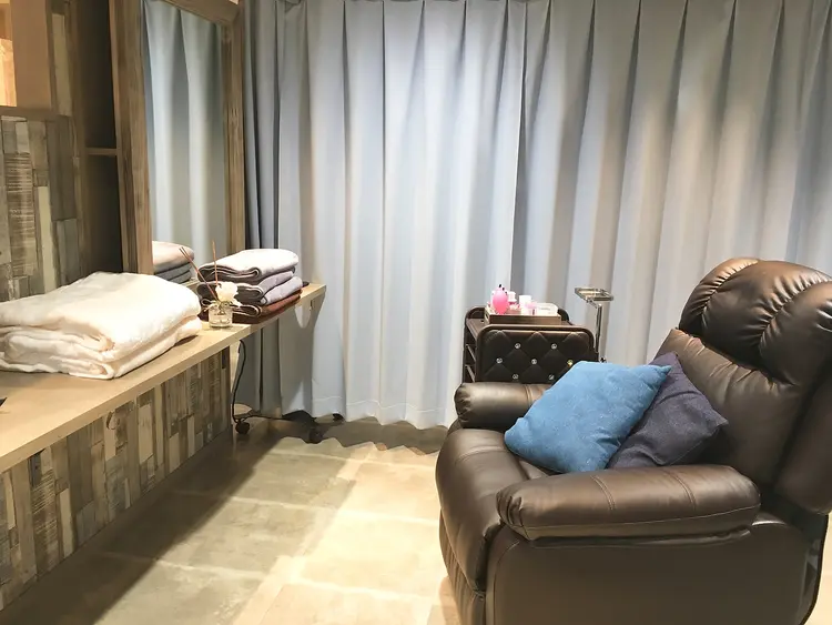 錦糸町マツエクサロンAlushe　eluaの内観・外観1