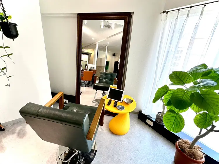 slitなんばの内観・外観2