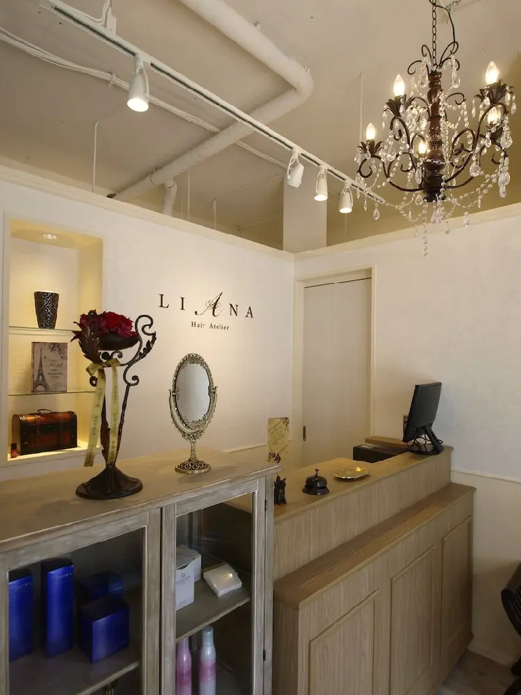 LIANA Hair Atelierの内観・外観2