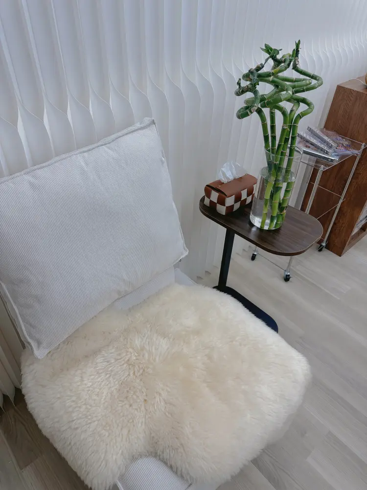 nail salon 9Caratsの内観・外観2