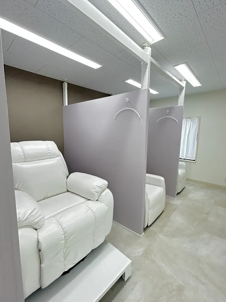 eyelash BLUE北千住店の内観・外観2