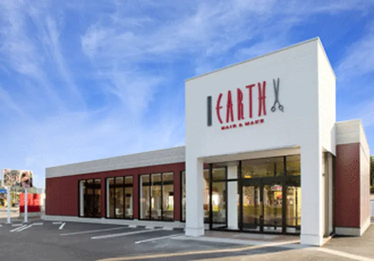 HAIR&MAKE EARTH会津若松店の内観・外観1