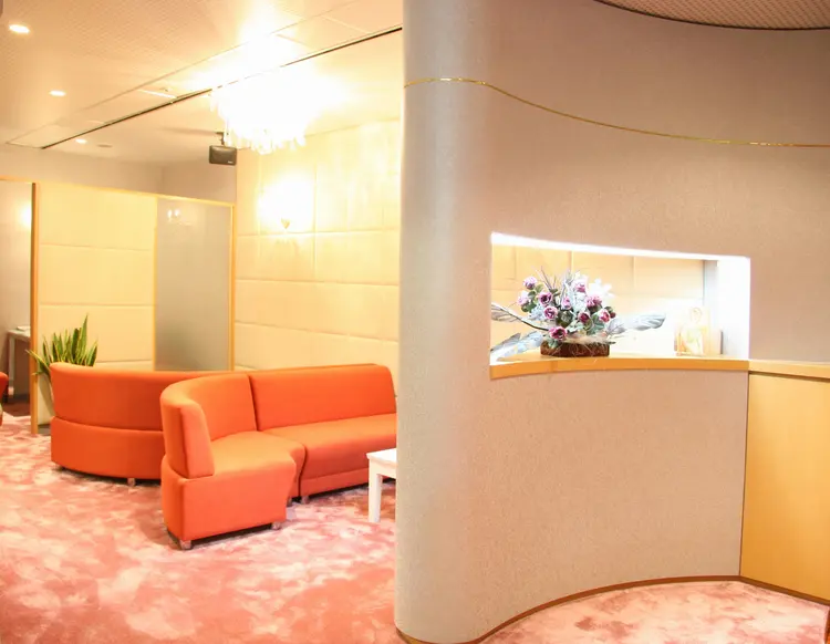 セラピエール梅田店の内観・外観1