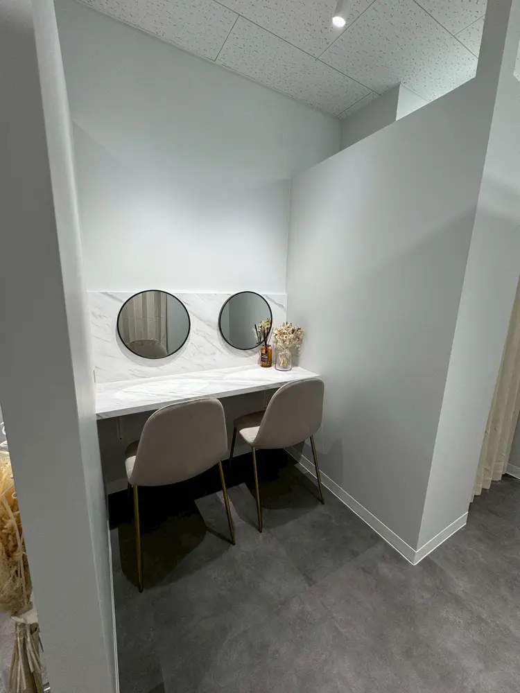 アイブロウサロンLUMICIA.-TOKYO-仙台店【眉毛専門店】の内観・外観1