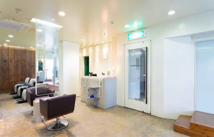 PiED DE POULE POCHEの内観・外観2