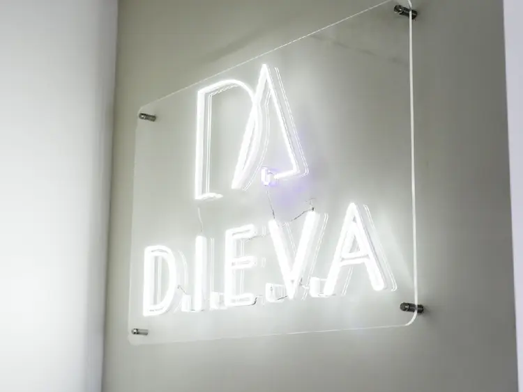 D.I.E.V.A hairの内観・外観3