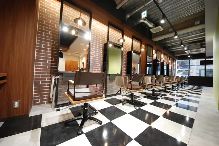 NYNY 梅田茶屋町店の内観・外観1