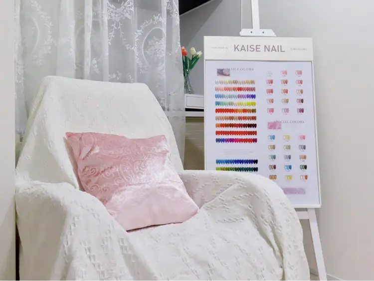 YUAN.Nailの内観・外観1