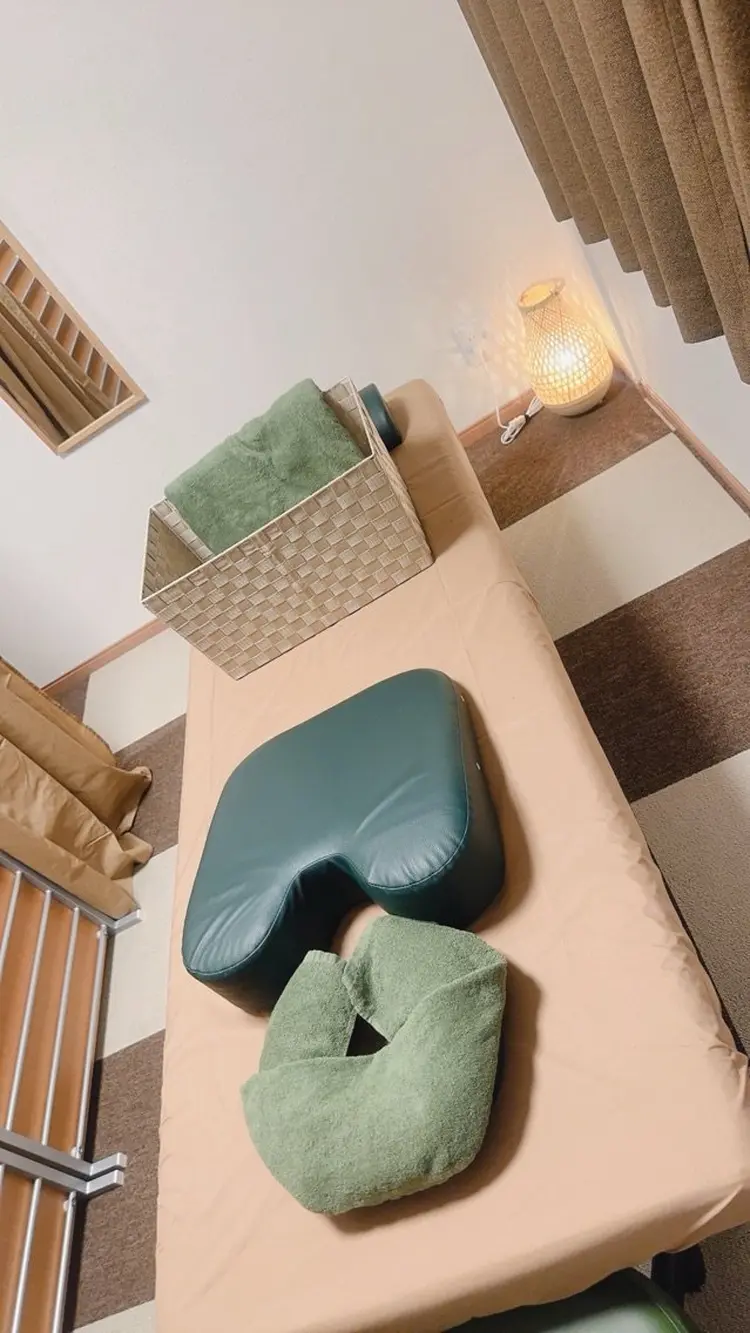 ほぐし屋　はとの手の内観・外観1