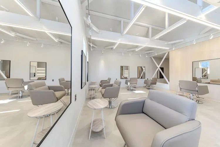 wiz by KENJEの内観・外観2