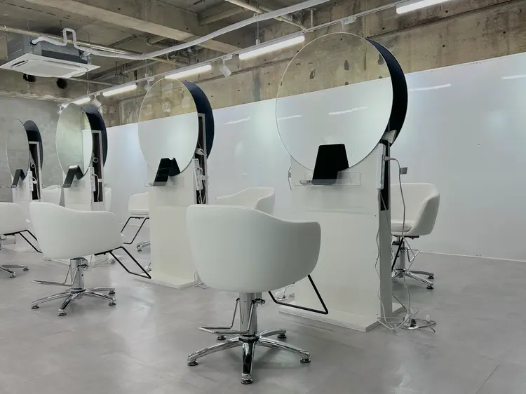 door whiteの内観・外観2