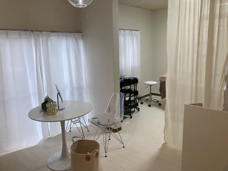 salon Na'sの内観・外観1