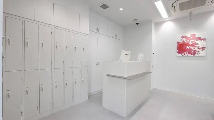 Ash 横浜西口店の内観・外観3