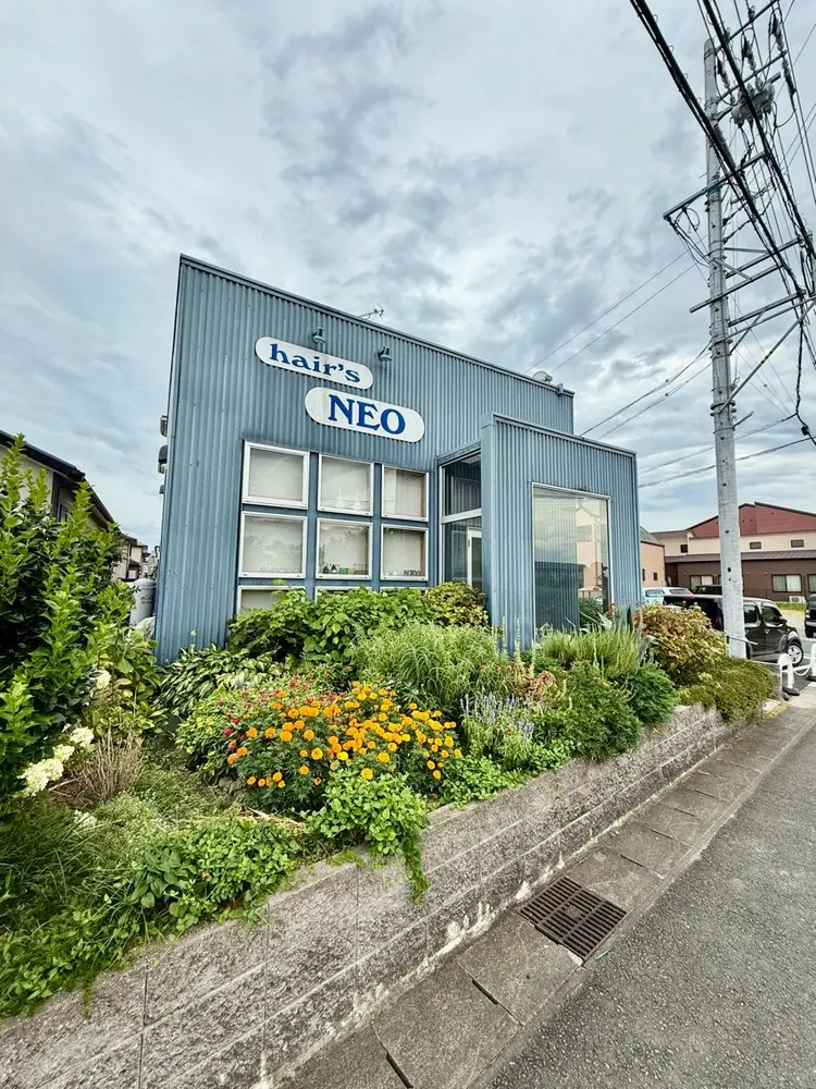ヘアーズネオの内観・外観1