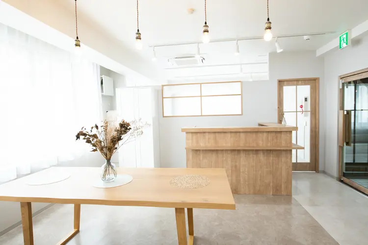 lia 蕨店の内観・外観1