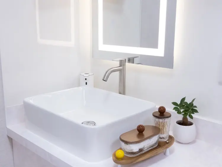 Arana salon新宿店の内観・外観3