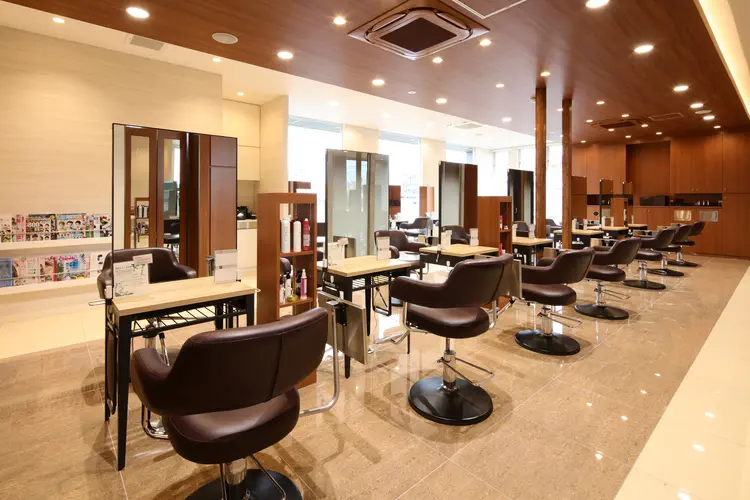 レイフィールド扶桑店の内観・外観2