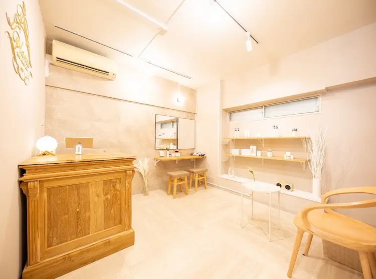 フェイシャルエステ専門店PLANCEの内観・外観1