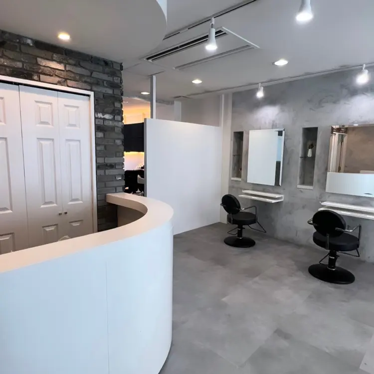 _WHITE天神店の内観・外観1