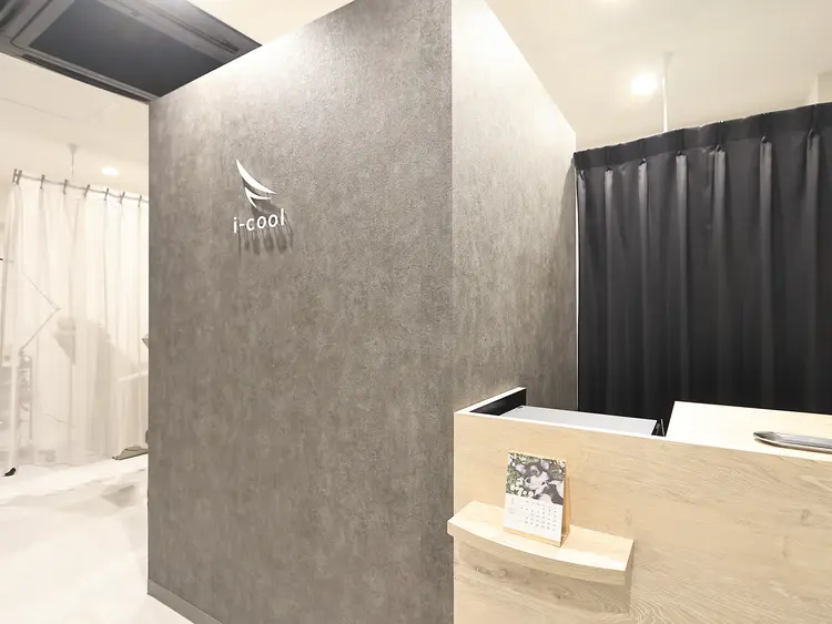 メンズ眉毛サロンi-coolの内観・外観1