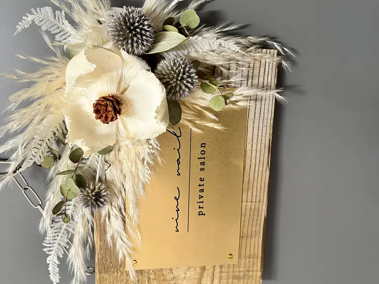 nine nailの内観・外観1