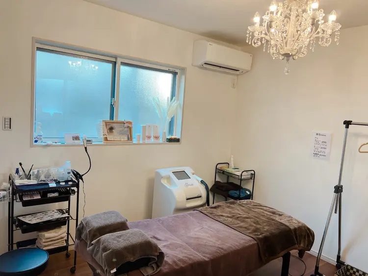 m&mの内観・外観1