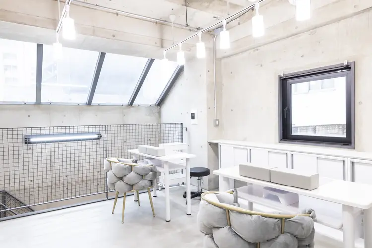 Nail&Eye Twoの内観・外観1