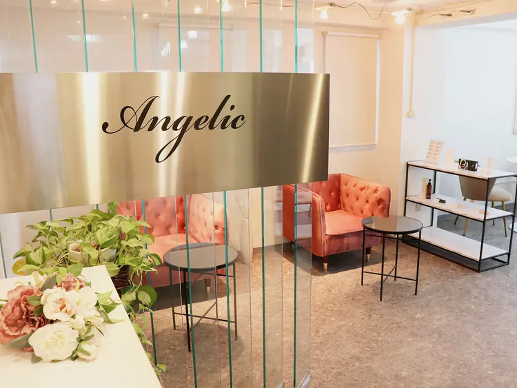 Angelic江坂店の画像
