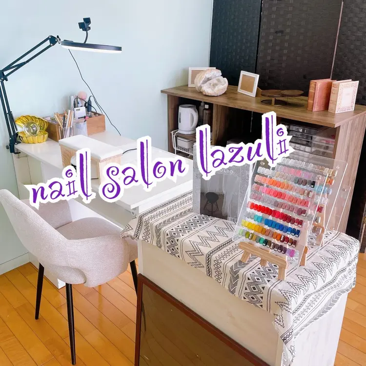 nail salon lazuliの内観・外観2