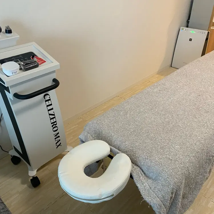 private salon BiBowの内観・外観1