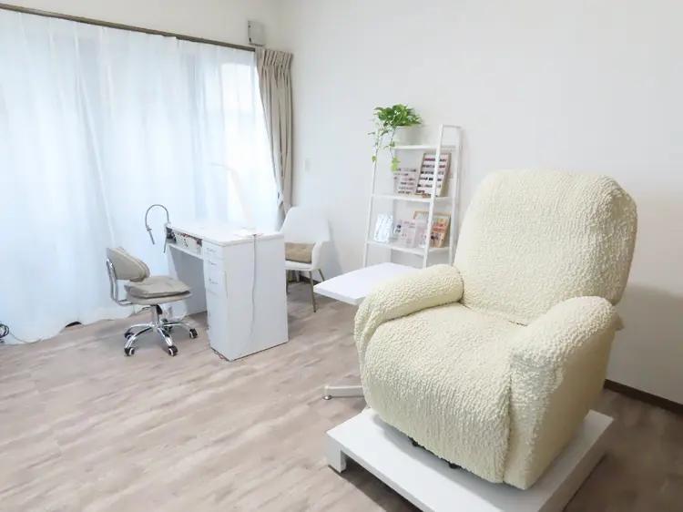 AK-nailの内観・外観1