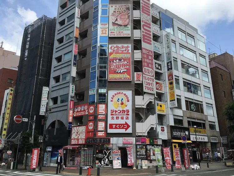 Dazzling Bの内観・外観1