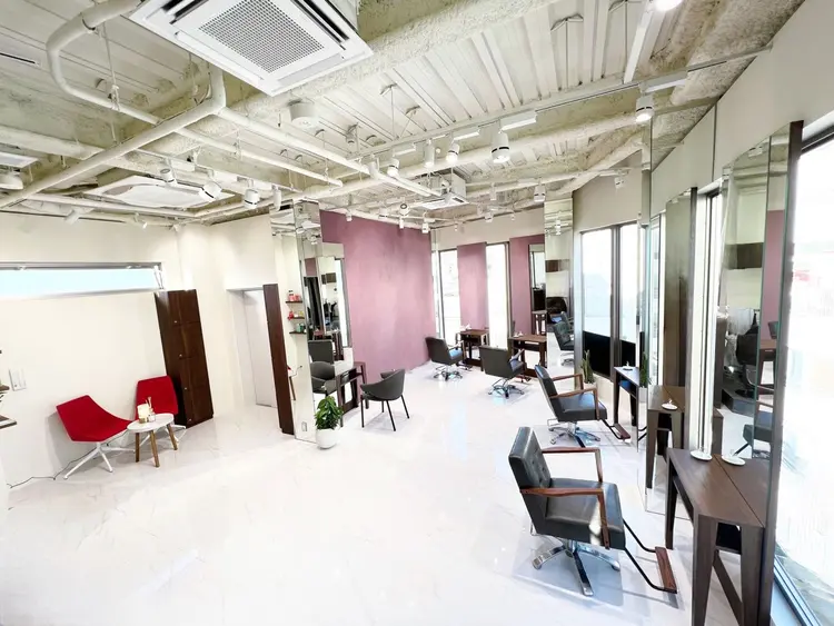 フォルテrosé横浜店の内観・外観1