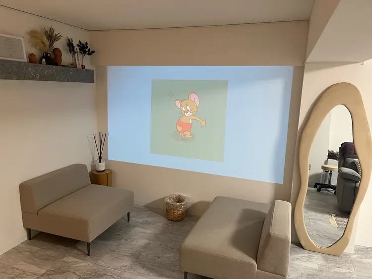 φρύδιの内観・外観3