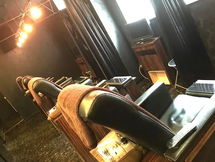 Nail&Eye lash RounGe 町田店の内観・外観1