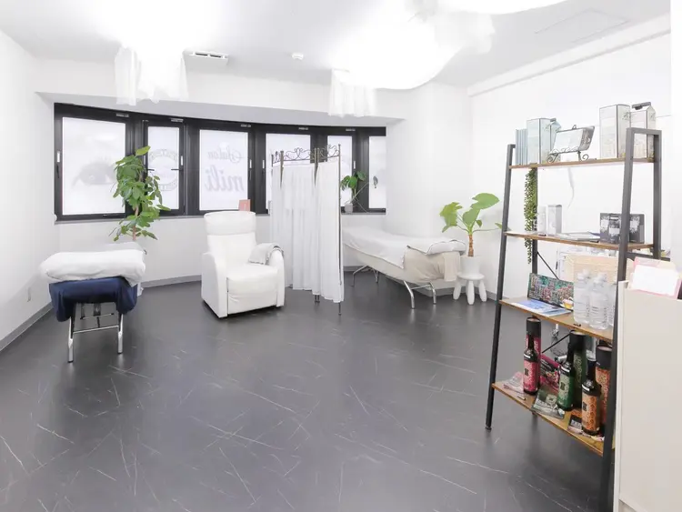 アイラッシュサロンmilimiliの内観・外観1