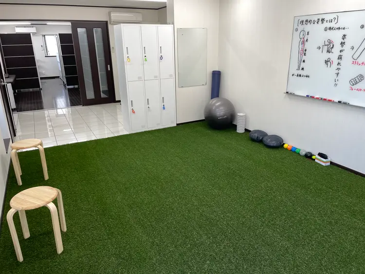 Carefor吉祥寺鍼灸整体院の内観・外観1