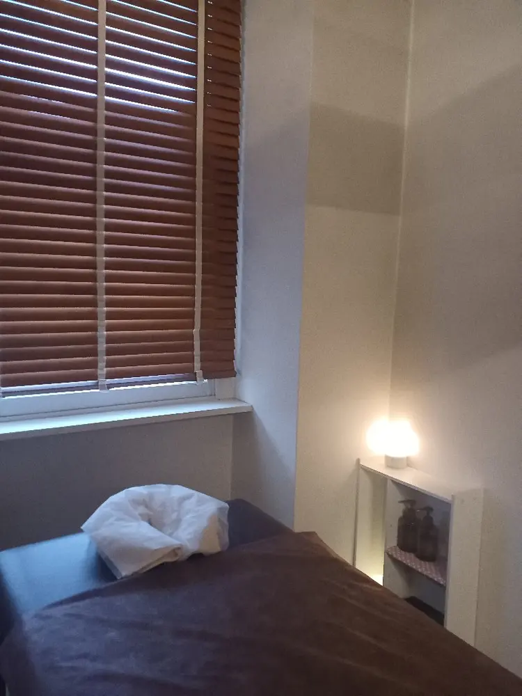 ピーカンはり灸整骨院の内観・外観2