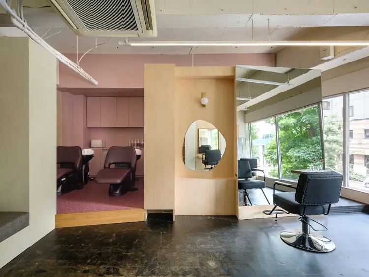 mékuの内観・外観2