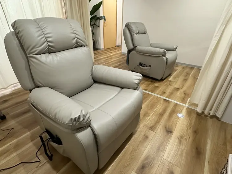 アンソメットの内観・外観2