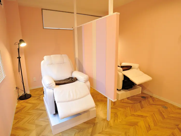 ALICE by Brand new×LIVの内観・外観2