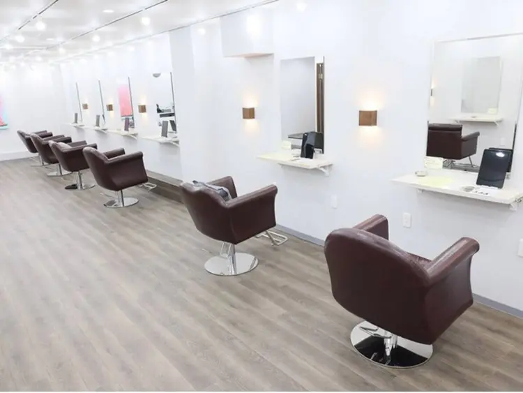 美容室 Re:ｍ【レム】 草加店の内観・外観2