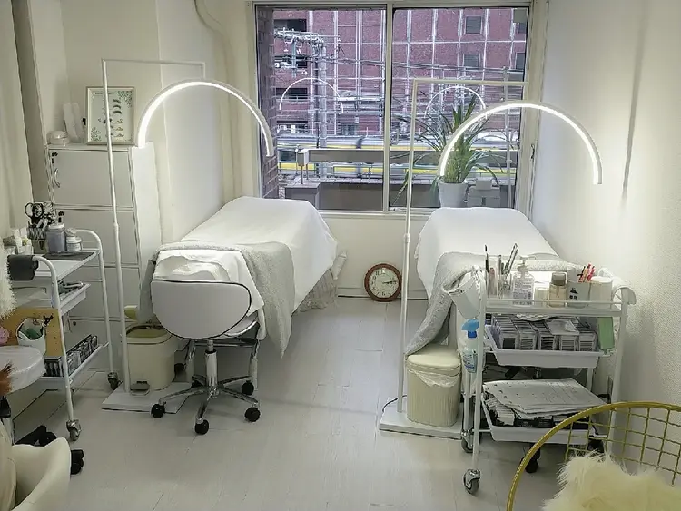 エイリス & アイ サロンの内観・外観3