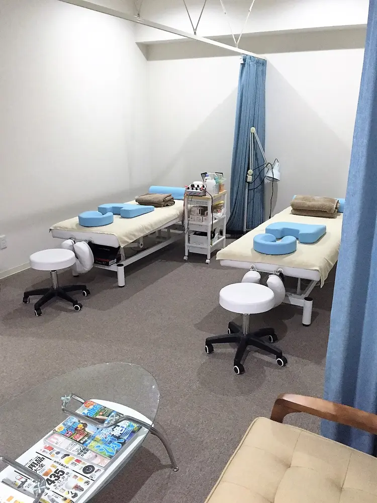 AQUA治療院の内観・外観2