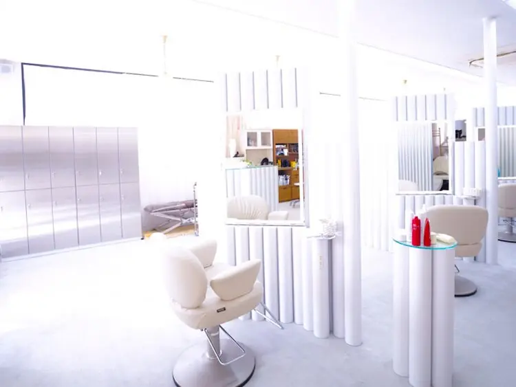 YUIMARL岡山店の内観・外観2