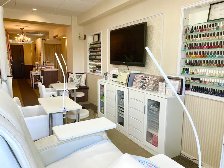 ネイルサロンエトワール目黒店の内観・外観2