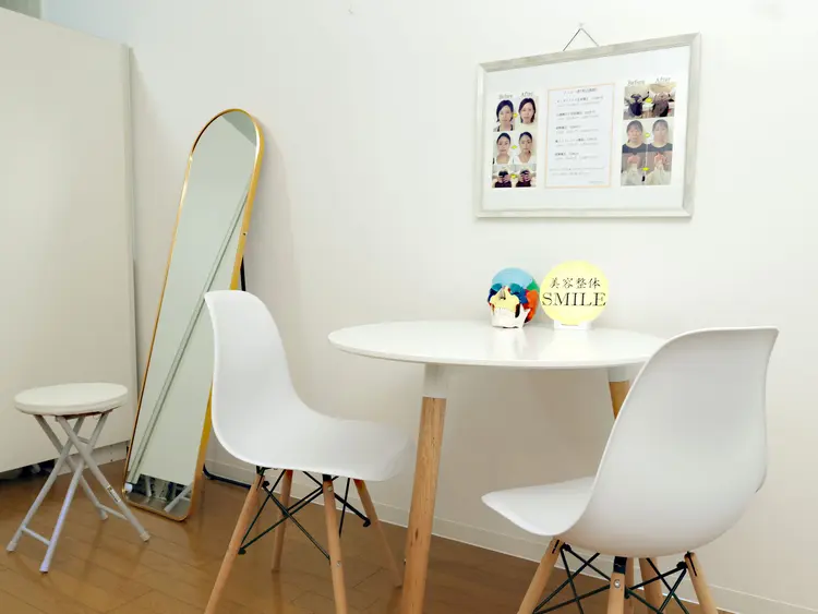 美容整体  SMILEの内観・外観2