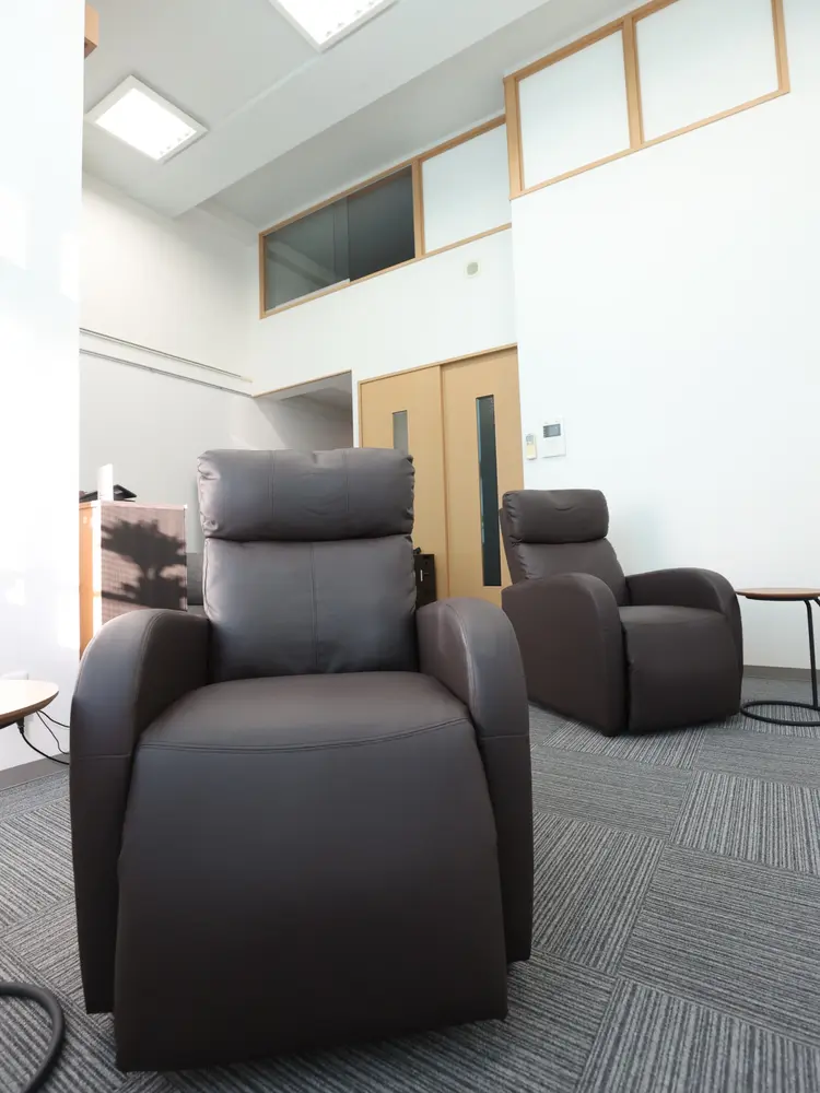 眉とまつ毛の専門サロンMIKIの内観・外観3