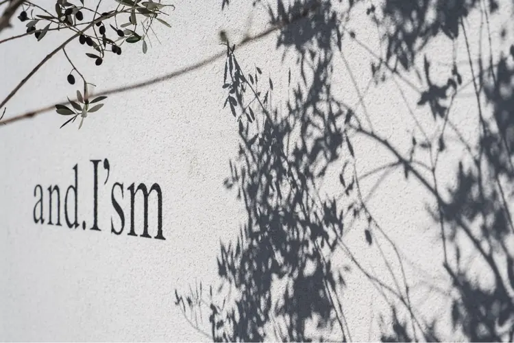 and I'smの内観・外観1