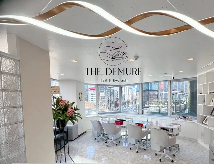 nail The Demure 銀座店の内観・外観2